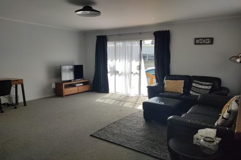 Photo of property in 22a Queen Road, Bellevue, Tauranga, 3110