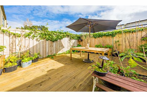 Photo of property in 5s Dryden Place, Mount Wellington, Auckland, 1051