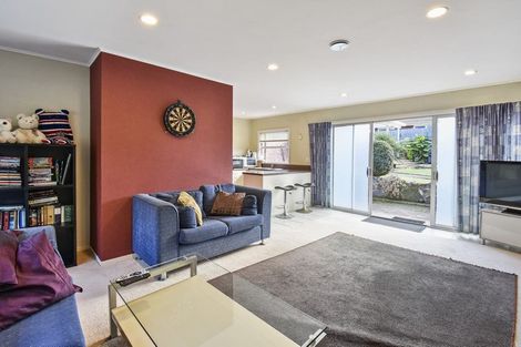 Photo of property in 39 Grande Vue Road, Hillpark, Auckland, 2102
