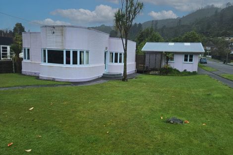 Photo of property in 45 Tawhai Street, Stokes Valley, Lower Hutt, 5019