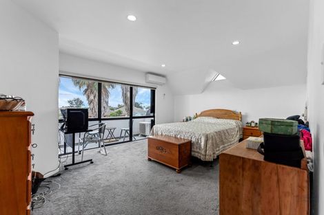 Photo of property in 2/57 Hoteo Avenue, Papatoetoe, Auckland, 2025