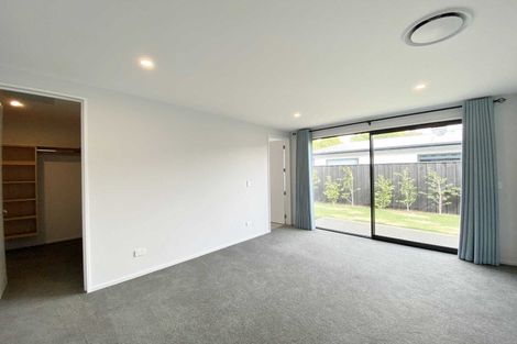 Photo of property in 22 Kirkland Crescent, Harewood, Christchurch, 8051