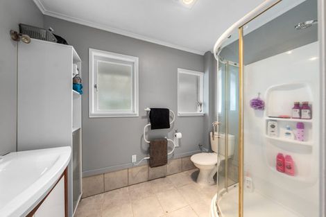 Photo of property in 20 Burnham Road, Waitakere, Auckland, 0816