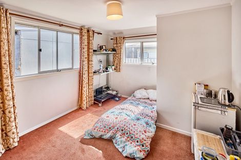 Photo of property in 17 Tory Street, Petone, Lower Hutt, 5012