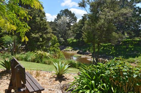 Photo of property in 846 Puketona Road, Haruru, 0204