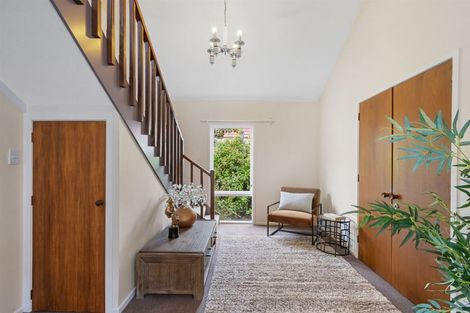 Photo of property in 14 Chatswood Place, Bishopdale, Christchurch, 8051