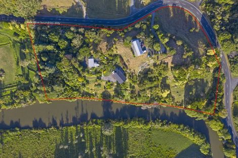 Photo of property in 209 Ohautira Road, Raglan, 3295