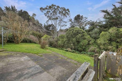 Photo of property in 141 Castor Crescent, Cannons Creek, Porirua, 5024