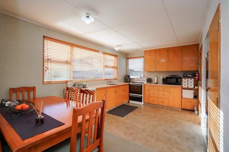 Photo of property in 231 Princes Street, Strathern, Invercargill, 9812