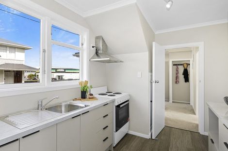 Photo of property in Silver Birch Court, 7/567u High Street, Boulcott, Lower Hutt, 5010