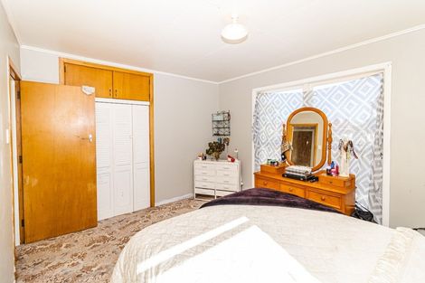 Photo of property in 134 Cornfoot Street, Castlecliff, Whanganui, 4501