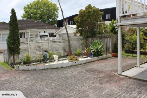 Photo of property in 1/97a Nile Road, Milford, Auckland, 0620