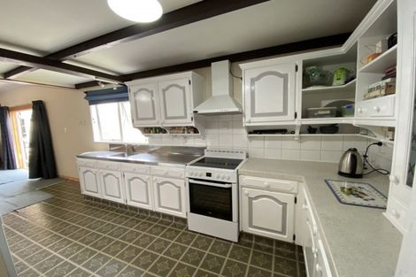 Photo of property in 816 Waiaruhe Road, Taihape, 4795