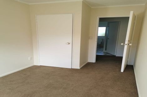 Photo of property in 29 Nalanda Crescent, Broadmeadows, Wellington, 6035