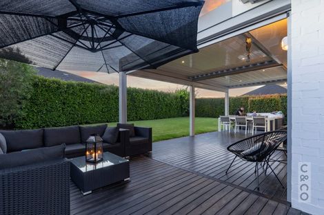 Photo of property in 30 Jelas Drive, Riverhead, 0820