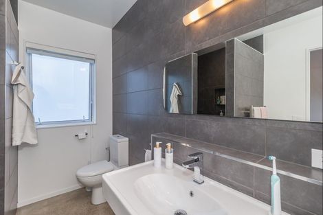 Photo of property in 342a Tararua Road, Levin, 5571