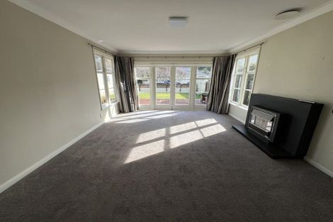 Photo of property in 78 Oxford Street, Tawa, Wellington, 5028
