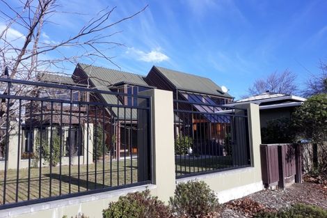 Photo of property in 4 Regalwood Close, Parklands, Christchurch, 8083