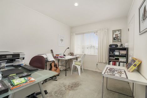 Photo of property in 2e Cedar Drive, Paraparaumu Beach, Paraparaumu, 5032