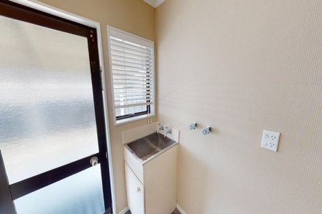 Photo of property in 126 Roberts Line, Kelvin Grove, Palmerston North, 4414