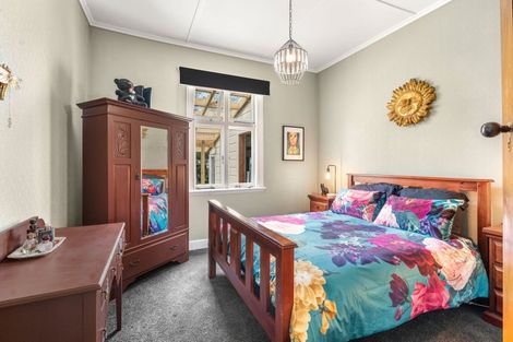 Photo of property in 160 Fitzherbert Street, Featherston, 5710