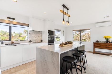 Photo of property in 1/19 Drome View Place, Beach Haven, Auckland, 0626