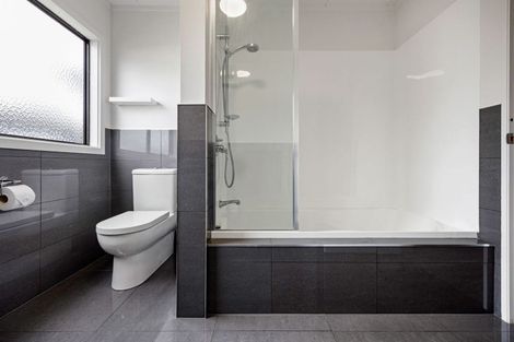 Photo of property in 16 Woodland Drive, Flagstaff, Hamilton, 3210