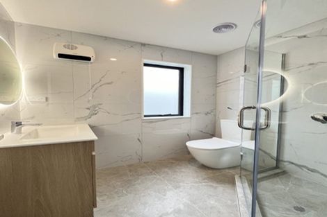 Photo of property in 105b Bond Crescent, Forrest Hill, Auckland, 0620