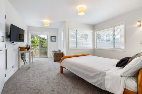Photo of property in 517b Ocean Road, Whangamata, 3620