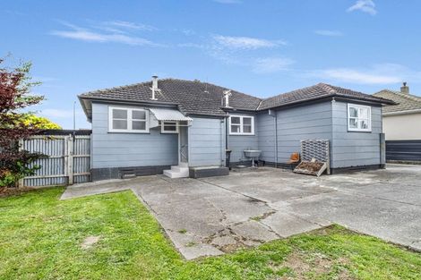 Photo of property in 17 Ngarimu Street, Roslyn, Palmerston North, 4414