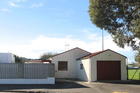 Photo of property in 4 Henry Hill Street, Marewa, Napier, 4110