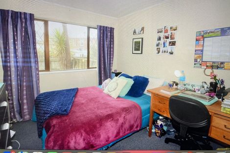 Photo of property in 5 Regent Road, North Dunedin, Dunedin, 9016