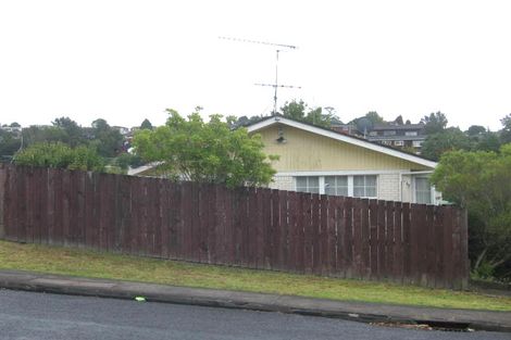 Photo of property in 1/14 Ellice Road, Totara Vale, Auckland, 0629