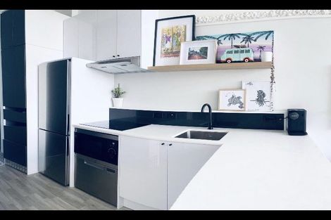 Photo of property in Qba Apartments, 51 Webb Street, Mount Cook, Wellington, 6011