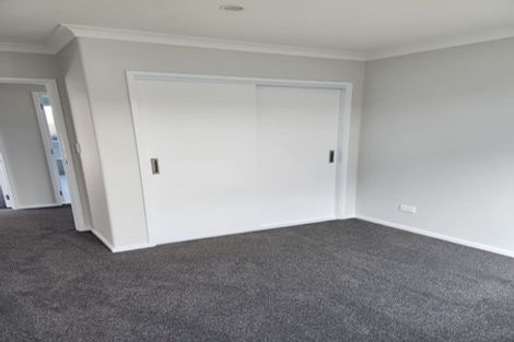 Photo of property in 5 Tractor Way, Papamoa, 3118