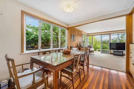 Photo of property in 42 Clifton Terrace, Fitzherbert, Palmerston North, 4410