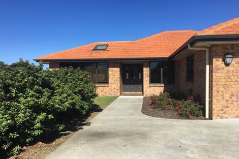 Photo of property in 2 Mooring Close, Haruru, 0204