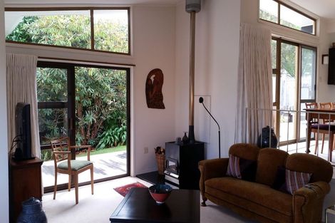 Photo of property in 47 Seddon Street, Waikanae, 5036