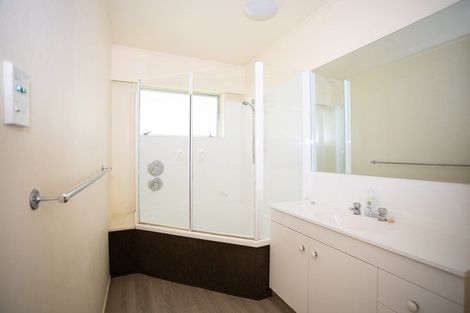 Photo of property in 76 Pohutukawa Avenue, Ohope, 3121