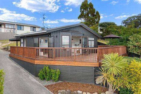Photo of property in 509 Whangaparaoa Road, Stanmore Bay, Whangaparaoa, 0932