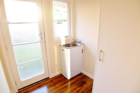 Photo of property in 14 Fairleigh Avenue, Mount Albert, Auckland, 1025