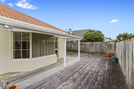 Photo of property in 17 Watson Drive, Paraparaumu Beach, Paraparaumu, 5032