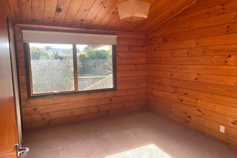 Photo of property in 12 Pennycook Place, Sunnyhills, Auckland, 2010