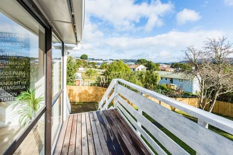 Photo of property in 18 Kokiri Crescent, Waitangirua, Porirua, 5024