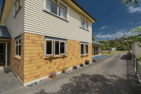 Photo of property in 2 Parkland Place, Whitianga, 3510