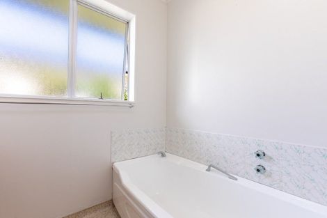 Photo of property in 41 Atkinson Street, Woodville, 4920