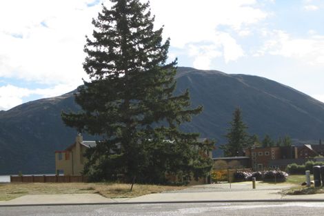 Photo of property in 12 Baker Grove, Wanaka, 9305