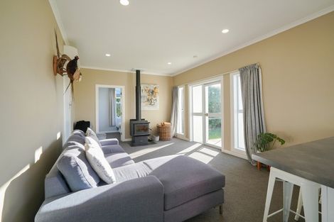 Photo of property in 81 Gerrard Road, Winton, 9783