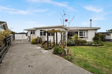 Photo of property in 166 Flaxmere Avenue, Flaxmere, Hastings, 4120