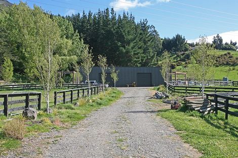 Photo of property in 53 Western Valley Road, Little River, 7591